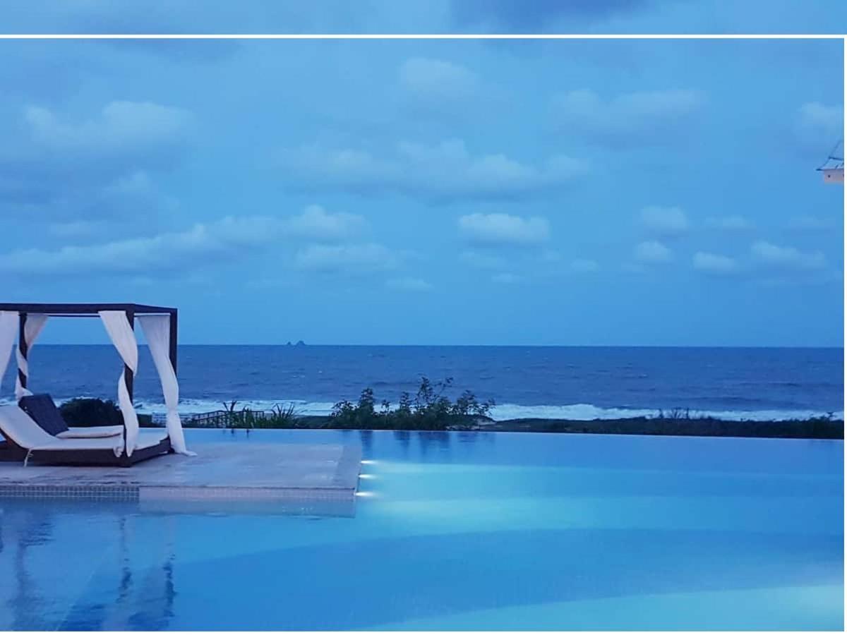 Ape Estilo Resort C/ Pe Na Areia E Vista Mar, Proximo Ao Beto Carrero Piçarras Buitenkant foto