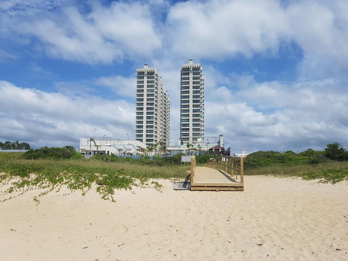 Ape Estilo Resort C/ Pe Na Areia E Vista Mar, Proximo Ao Beto Carrero Piçarras Buitenkant foto