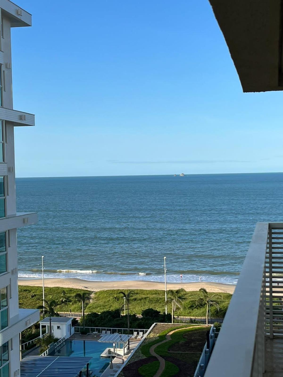 Ape Estilo Resort C/ Pe Na Areia E Vista Mar, Proximo Ao Beto Carrero Piçarras Buitenkant foto